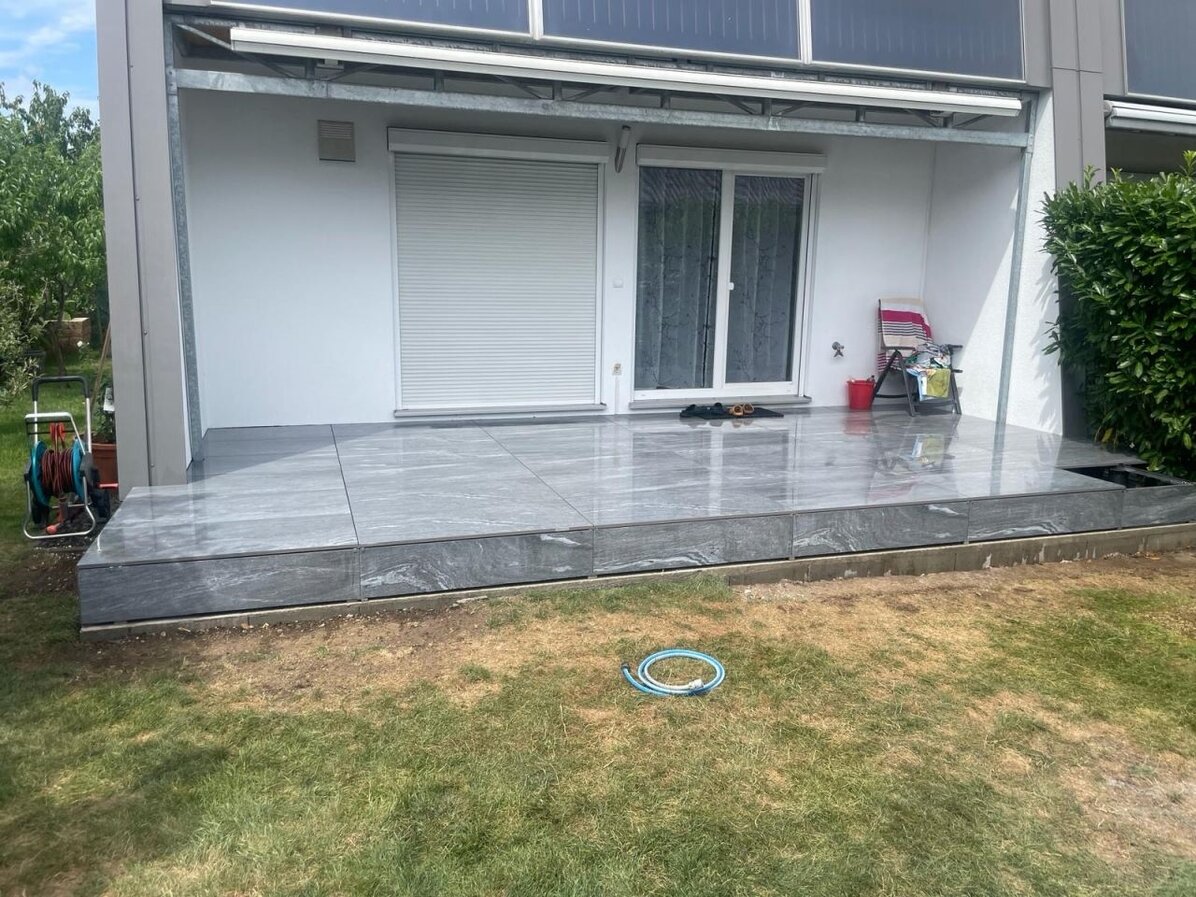 nach der Terrassensanierung in Graz